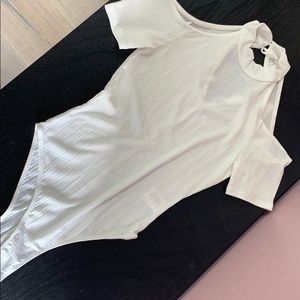 Ribbed high neck cold shoulder bodysuit